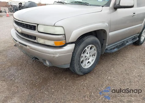 2002 Chevrolet Tahoe Z71 z USA, uszkodzony, nr VIN 1GNEK13Z42R320637